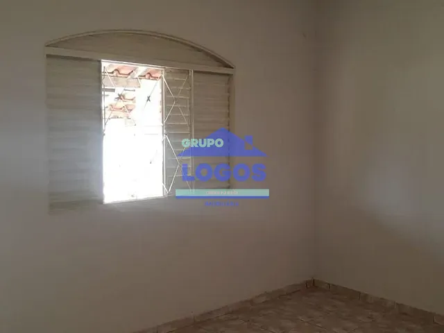 Casa com 302m² 3 quartos e 1 banheiro, à venda, no bairro Rosário em João Monlevade