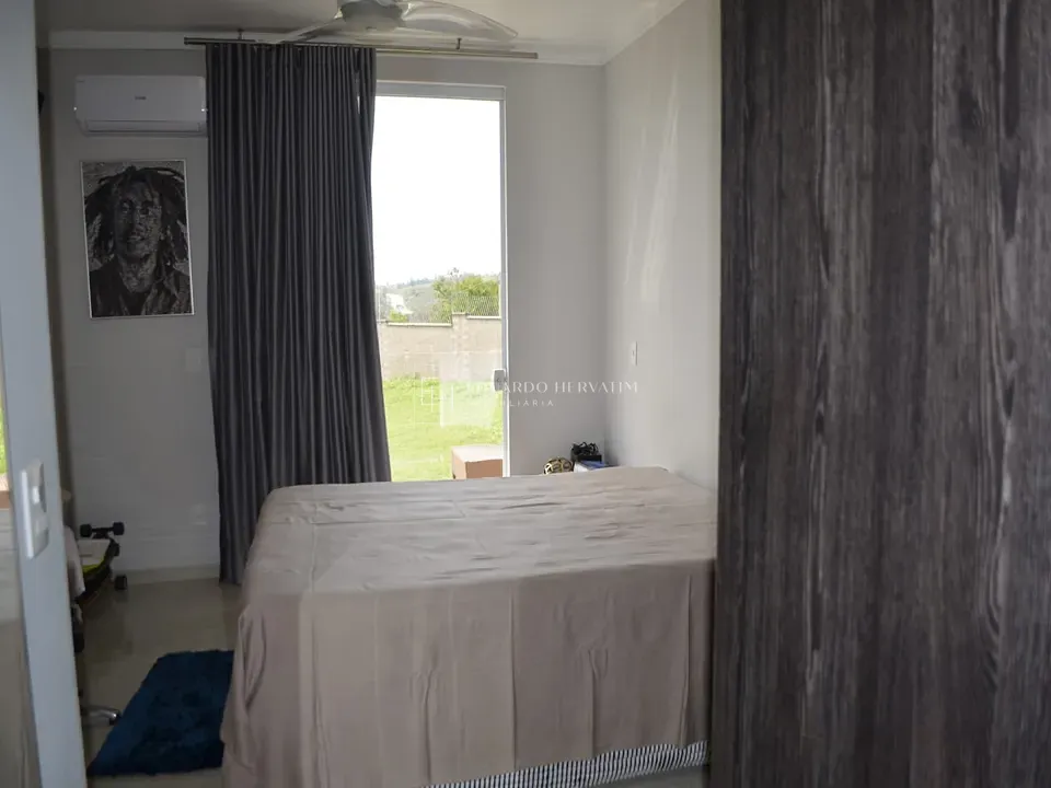 Casa, 3 quartos, 214 m² - Foto 11
