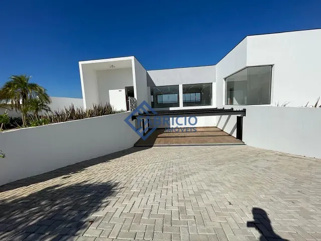 Casa com 1200m² 4 quartos e 8 banheiros, à venda, no bairro Condomínio Delle Stelle em Louveira