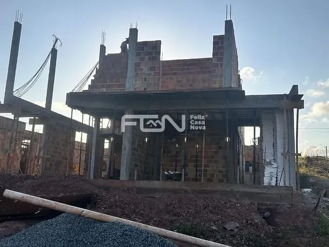 Casa com 397m² 4 quartos e 5 banheiros, à venda, no bairro Centro em Camaçari