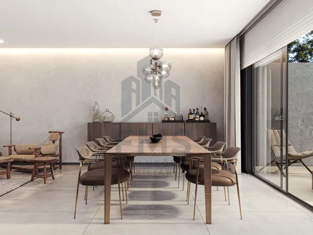 Casa com 266m² 3 quartos e 4 banheiros, à venda, no bairro Santo Inácio em Curitiba