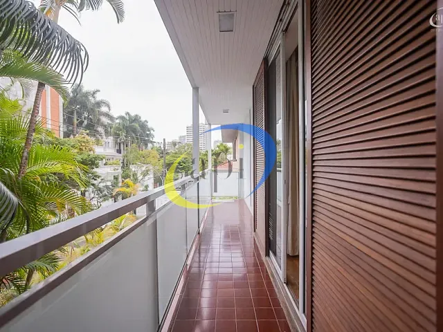 Casa 3 quartos e 5 banheiros, à venda, no bairro Leblon em Rio de Janeiro
