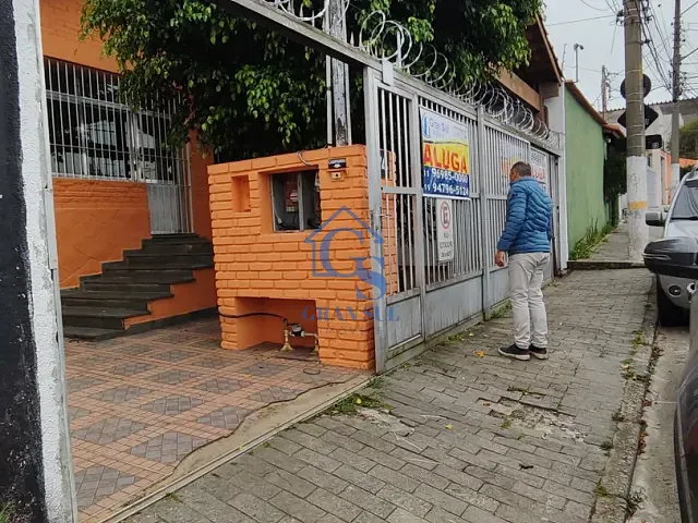 Casa 3 quartos e 2 banheiros, para alugar, no bairro Vila Califórnia(Zona Sul) em São Paulo