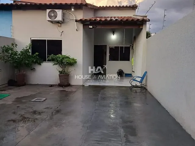 Casa com 180m² 3 quartos e 3 banheiros, à venda, no bairro Jardim Itaipu em Goiânia