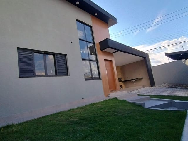 Casa 3 quartos e 3 banheiros, à venda, no bairro Vila Mariana em Americana
