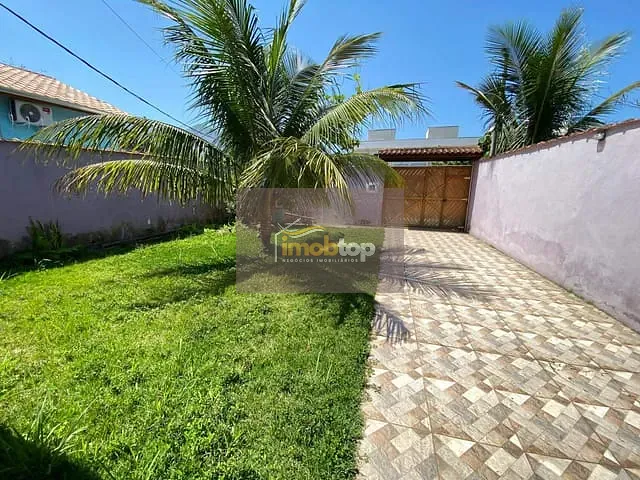 Casa com 300m² 2 quartos e 2 banheiros, à venda, no bairro Jardim do Sol em Caraguatatuba