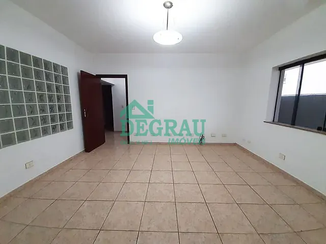 Casa 5 quartos e 2 banheiros, à venda, no bairro Vila Ophélia em Itapeva