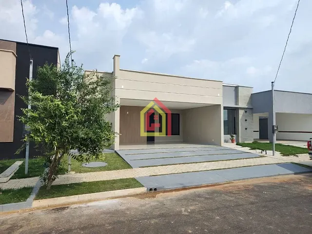 Casa com 250m² 3 quartos e 3 banheiros, à venda ou para alugar, no bairro Mirante Riviera em Marabá