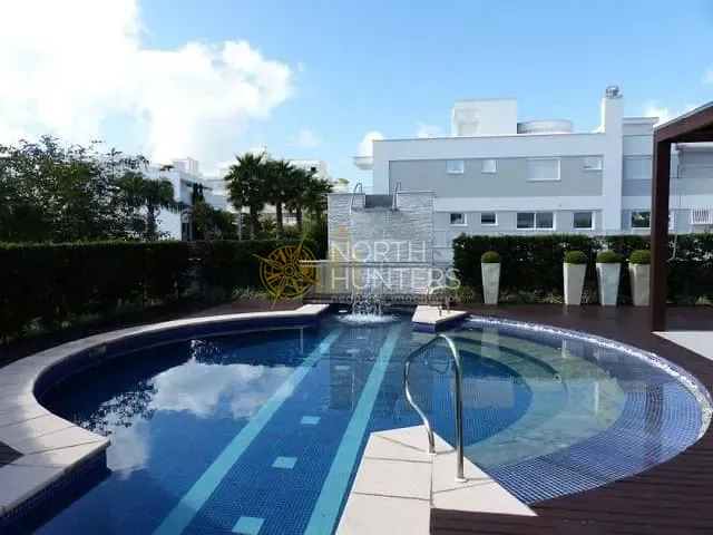 Casa com 1200m² 7 quartos e 7 banheiros, à venda, no bairro Jurerê Internacional em Florianópolis