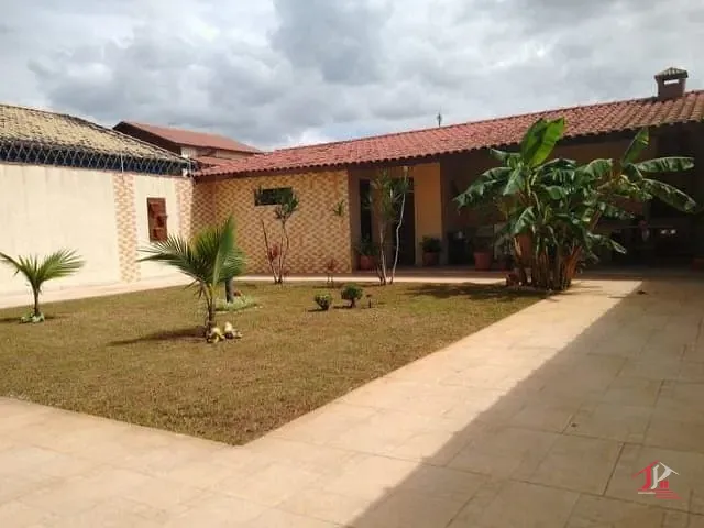 Casa 3 quartos e 5 banheiros, à venda, no bairro Cibratel II em Itanhaém