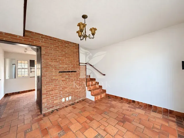 Casa 2 quartos e 1 banheiro, à venda, no bairro Parque Villa Flores em Sumaré