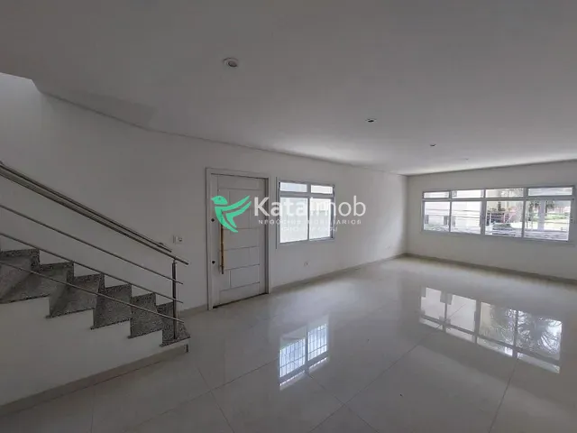 Casa 3 quartos e 3 banheiros, à venda, no bairro São Judas em São Paulo