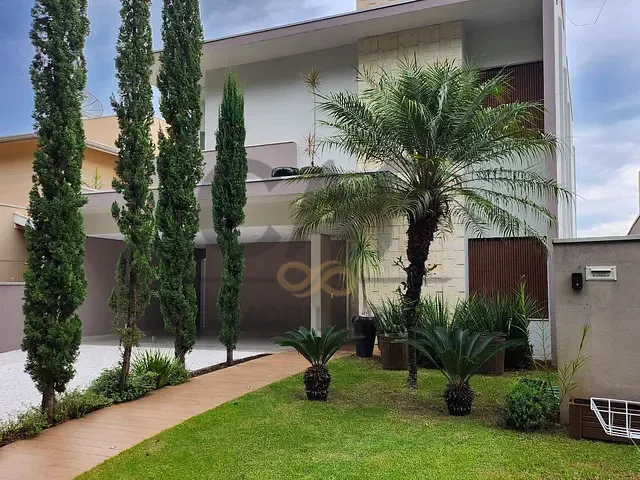 Casa com 360m² 4 quartos e 6 banheiros, à venda, no bairro Chácara Panorama em Jaguariúna