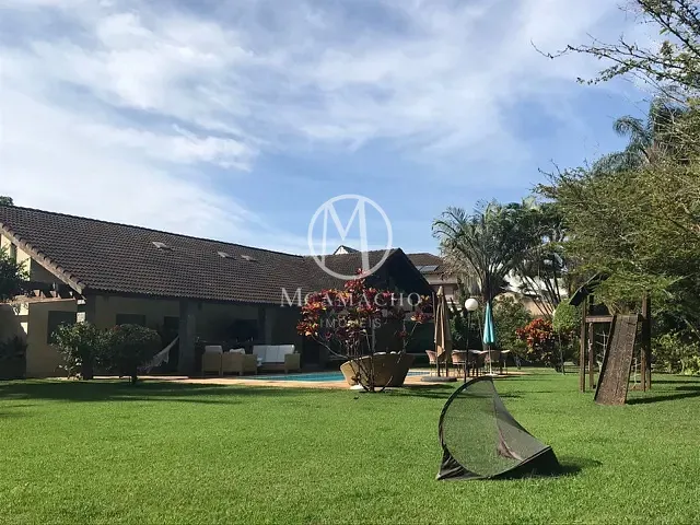 Casa com 1661m² 4 quartos e 7 banheiros, à venda, no bairro Barra da Tijuca em Rio de Janeiro