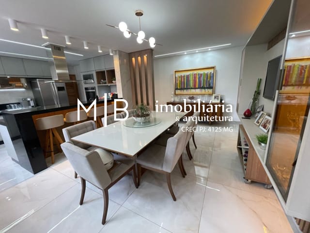 Casa com 260m² 3 quartos e 3 banheiros, à venda, no bairro CENTRO em CATAGUASES