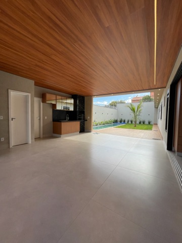 Casa com 397m² 4 quartos e 1 banheiro, à venda, no bairro Jardim Europa em Goiânia