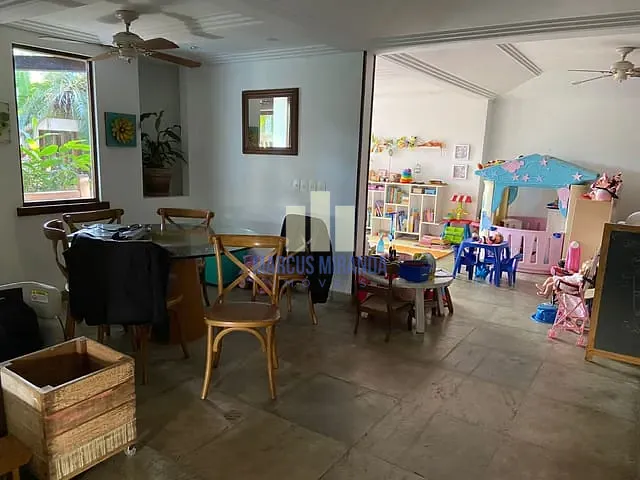 Casa com 604m² 5 quartos e 5 banheiros, à venda, no bairro Barra da Tijuca em Rio de Janeiro