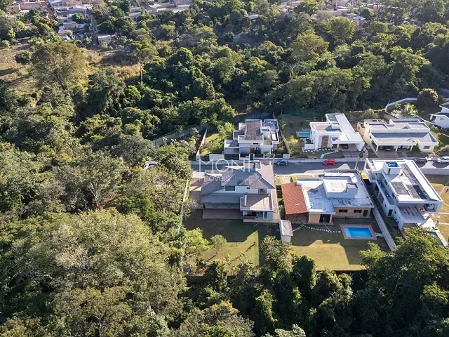 Casa 4 quartos e 8 banheiros, à venda, no bairro Setor Habitacional Jardim Botânico em Brasília