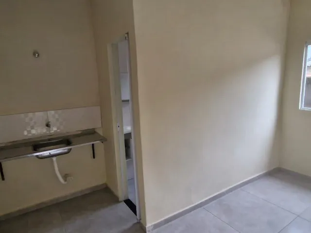 Kitnet 1 quarto e 1 banheiro, para alugar, no bairro Residencia em Vassouras