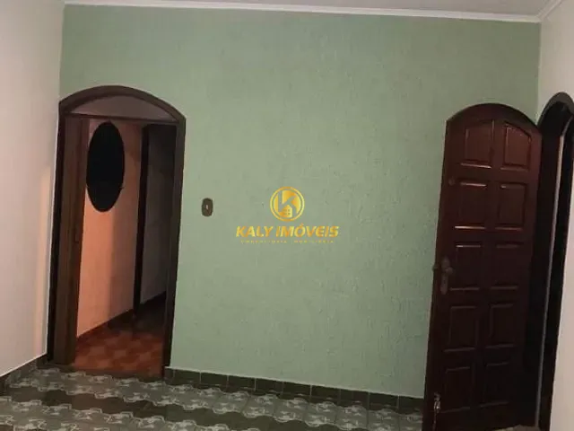 Casa com 180m² 2 quartos e 2 banheiros, à venda, no bairro Jardim Itapark Velho em Mauá