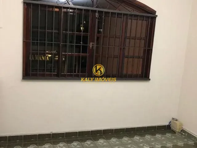 Casa com 180m² 2 quartos e 2 banheiros, à venda, no bairro Jardim Itapark Velho em Mauá
