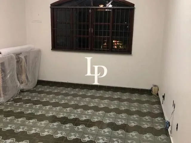 Casa com 180m² 2 quartos e 2 banheiros, à venda, no bairro Jardim Itapark Velho em Mauá
