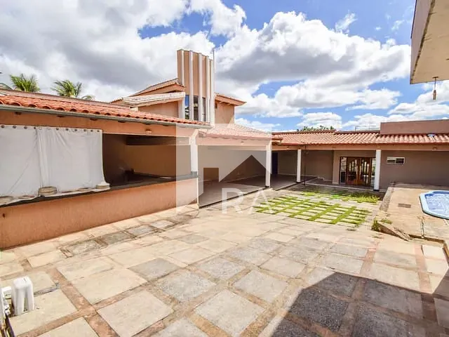 Casa com 505m² 6 quartos e 5 banheiros, à venda, no bairro Grande Colorado em Sobradinho