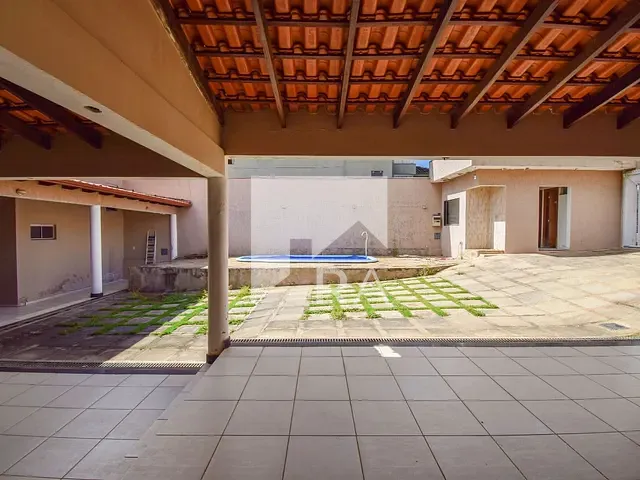 Casa com 505m² 6 quartos e 5 banheiros, à venda, no bairro Grande Colorado em Sobradinho