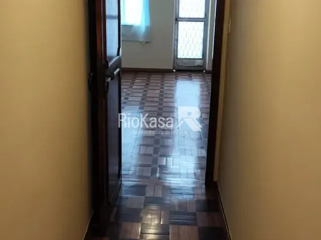 Apartamento 3 quartos e 2 banheiros, para alugar, no bairro São Cristóvão em Rio de Janeiro