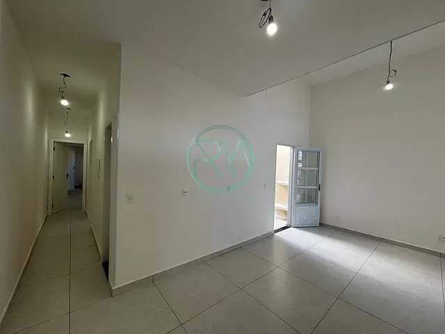 Casa com 125m² 2 quartos e 3 banheiros, à venda, no bairro Colinas em Londrina
