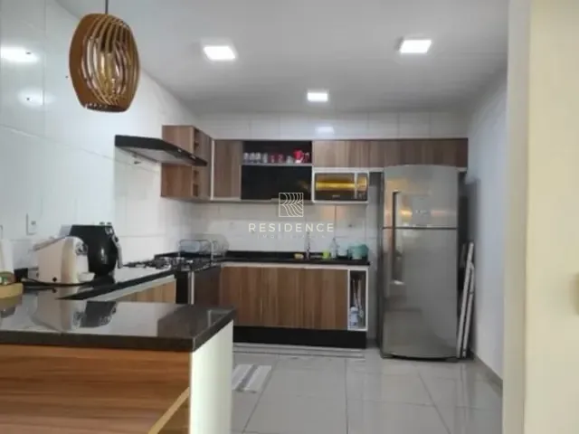Casa com 180m² 2 quartos e 3 banheiros, à venda, no bairro Brasilândia em Volta Redonda