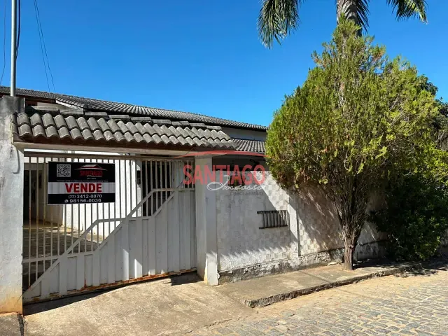 Casa 4 quartos e 1 banheiro, à venda, no bairro Carvalhos em Santo Antônio de Pádua