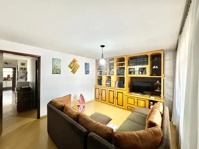Casa com 129m² 3 quartos e 2 banheiros, à venda, no bairro Pinheirinho em Curitiba