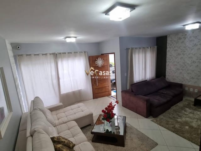 Casa com 100m² 3 quartos e 3 banheiros, à venda, no bairro Ouro Verde em Rio das Ostras