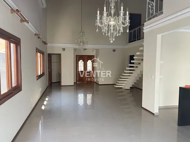 Casa com 400m² 3 quartos e 6 banheiros, à venda, no bairro Condomínio Village Taubaté em Taubaté