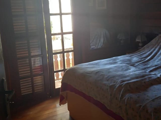 Casa 4 quartos e 4 banheiros, à venda, no bairro Santa Felicidade em Curitiba