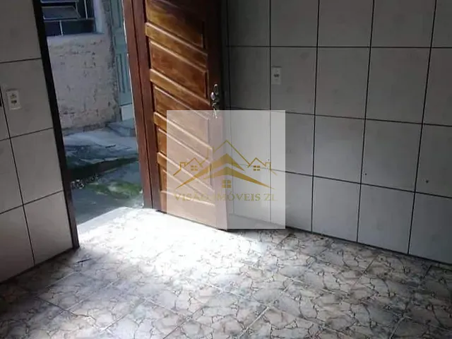 Casa com 250m² 1 quarto e 1 banheiro, à venda, no bairro Jardim São Paulo em Itaquaquecetuba