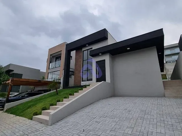 Casa com 300m² 3 quartos e 3 banheiros, à venda, no bairro Condomínio Atibaia Park I em Atibaia