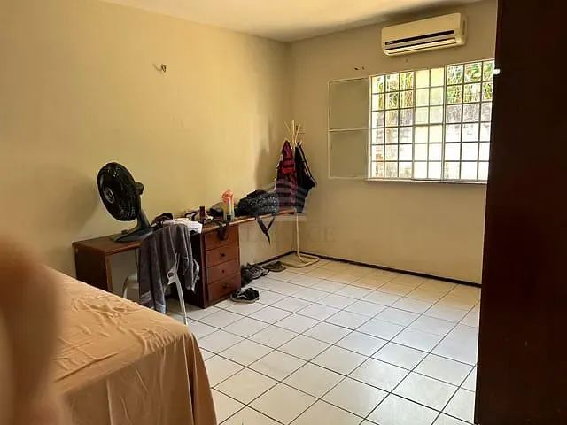Casa 4 quartos e 4 banheiros, à venda, no bairro Horto em Teresina