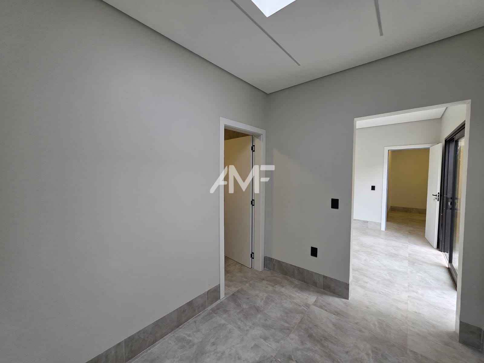 Casa, 4 quartos, 260 m² - Foto 31