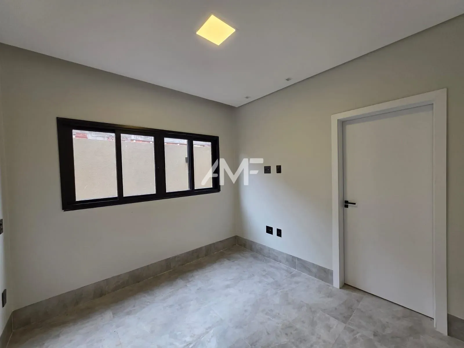 Casa, 4 quartos, 260 m² - Foto 30