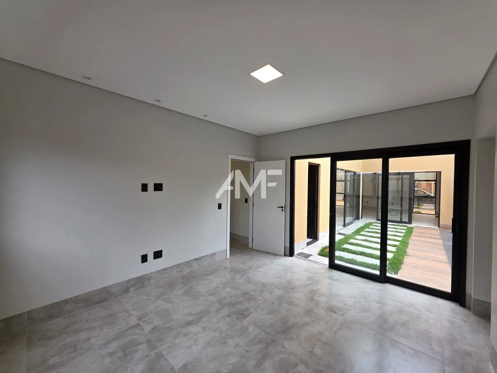 Casa, 4 quartos, 260 m² - Foto 25