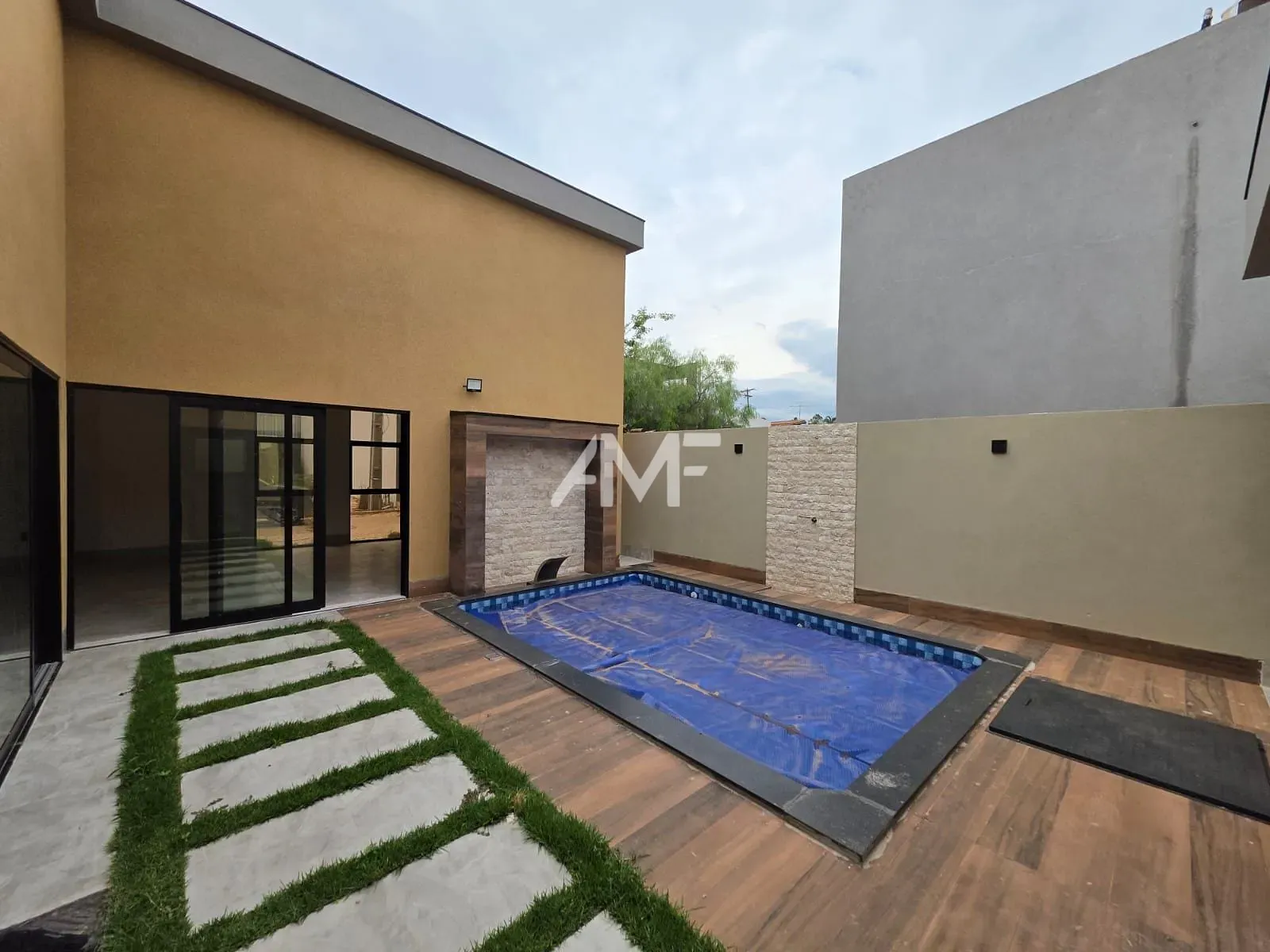 Casa, 4 quartos, 260 m² - Foto 28