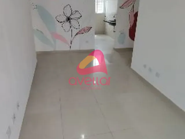 Casa 3 quartos e 2 banheiros, para alugar, no bairro Cordeiro em Recife