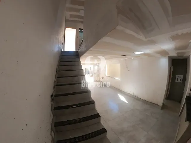 Casa com 180m² 3 quartos e 2 banheiros, à venda, no bairro Cardoso (Barreiro) em Belo Horizonte