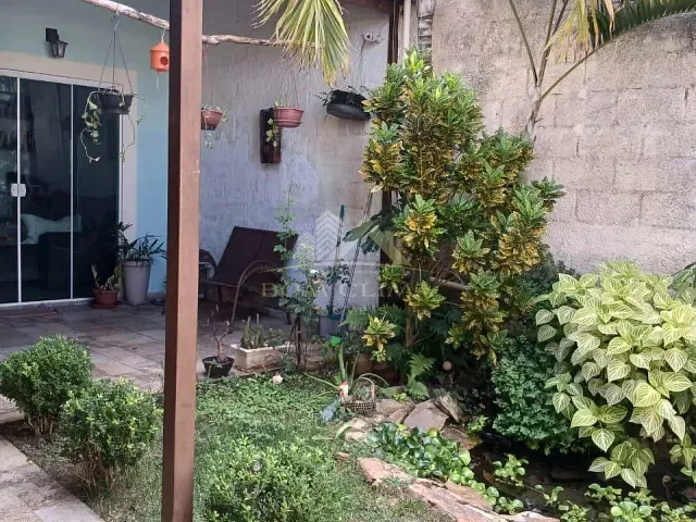 Casa 2 quartos e 1 banheiro, à venda, no bairro Fontesville II em Juiz de Fora