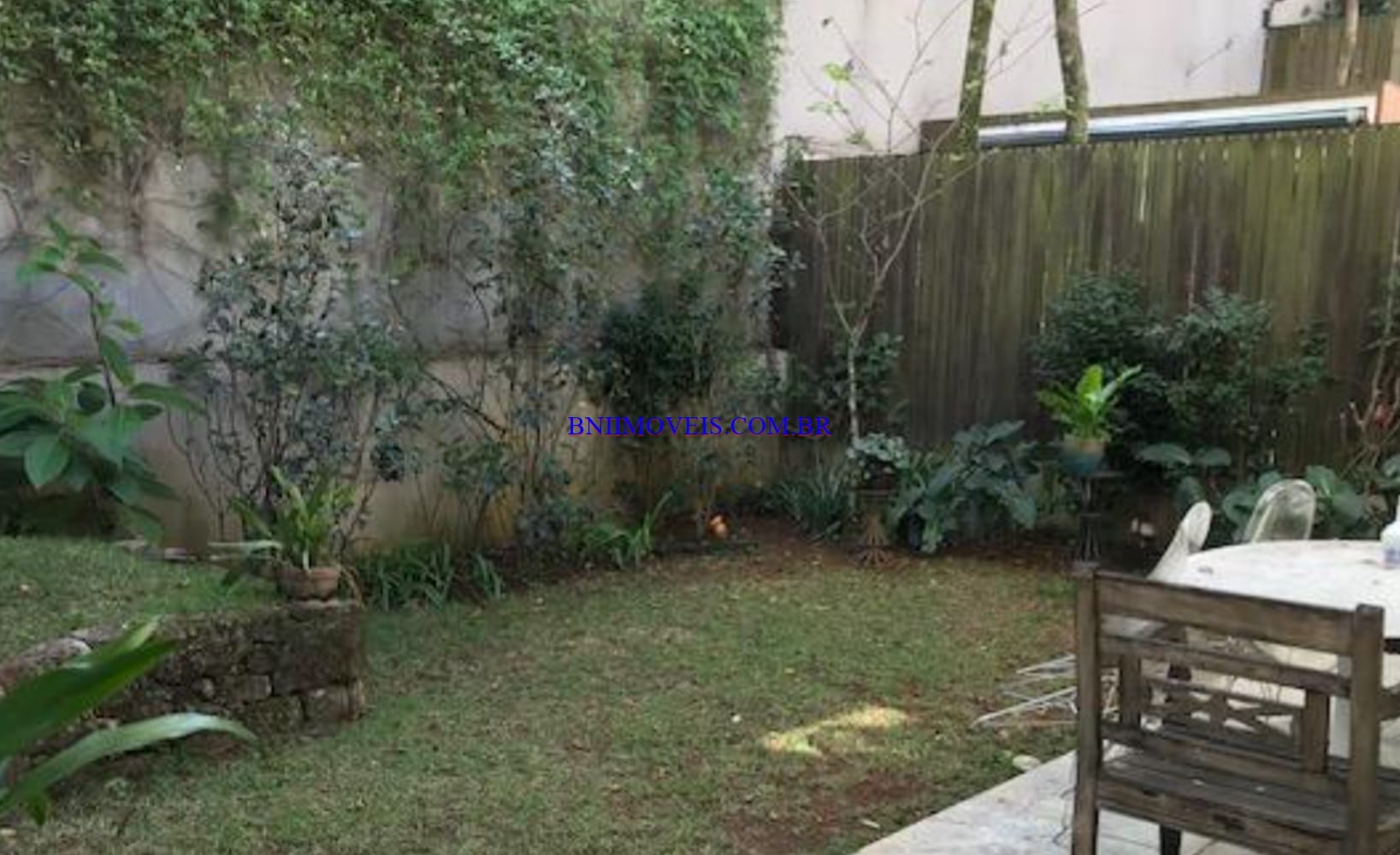 Casa à venda com 3 quartos, 275m² - Foto 4