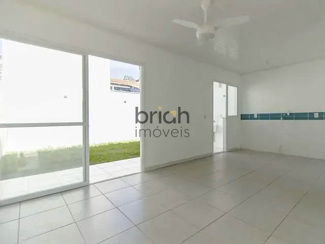 Casa 2 quartos e 1 banheiro, à venda, no bairro Santo Afonso em Novo Hamburgo