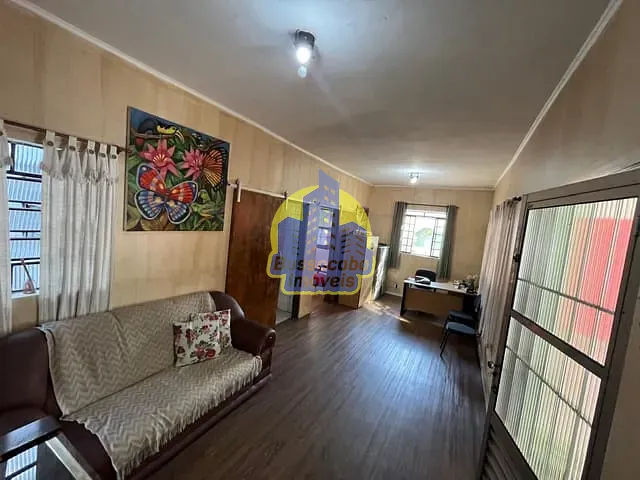 Casa com 750m² 4 quartos e 2 banheiros, à venda, no bairro Centro em Carapicuíba