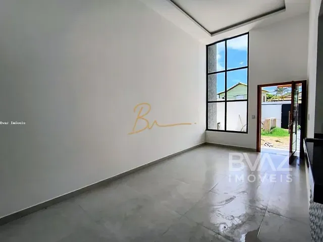Casa com 180m² 3 quartos e 2 banheiros, à venda, no bairro Porto da Aldeia em São Pedro da Aldeia
